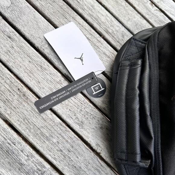 Air Jordan Airborne Weather Resistant Nike Backpack 15" Laptop Black 9A1944-023 - Picture 12 of 16